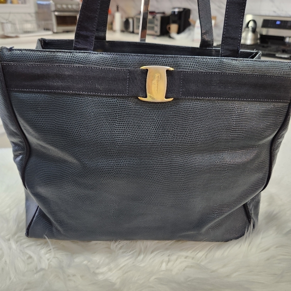 🖤▪️Salvatore Ferragamo ▪️Tote bag Vera canvas Black 🖤